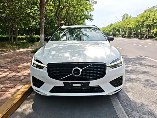 Volvo XC60 2021