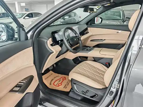 Changan CS75PLUS 2025