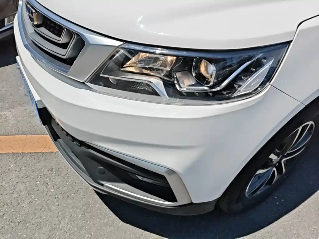 Geely Vision X6 2019 — фото 24