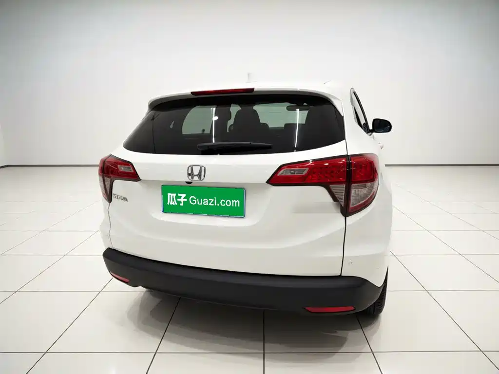 Honda Vezel 2015