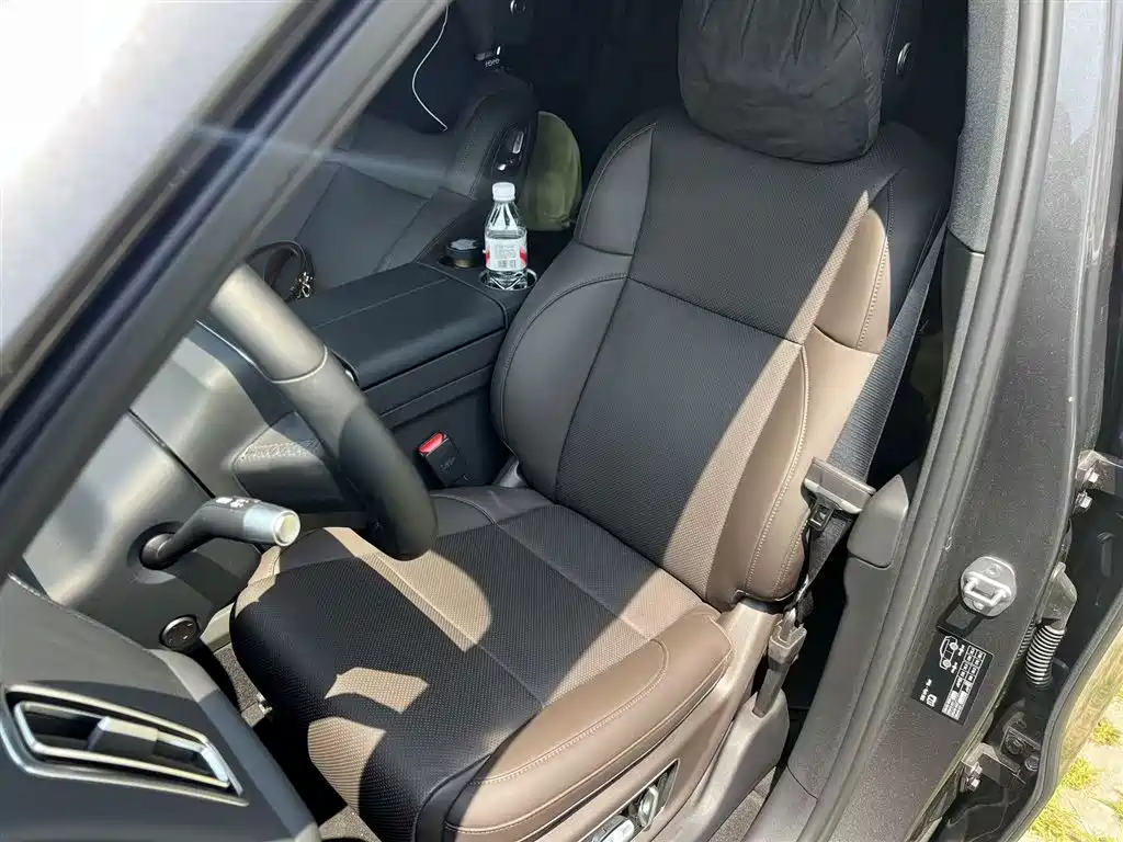 Li Auto Li L8 2023