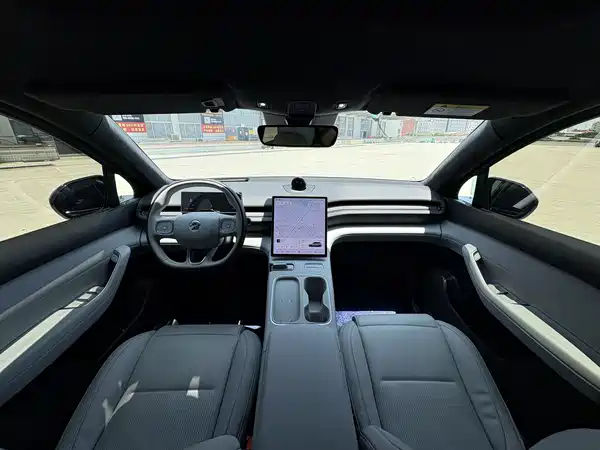 NIO ES6 2024