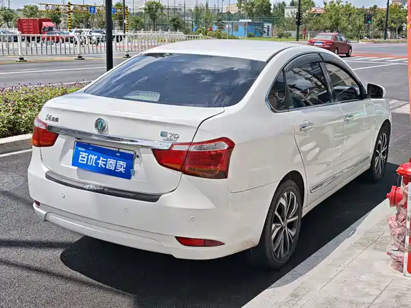 Dongfeng E70 2020