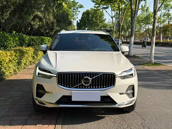 Volvo XC60 2023