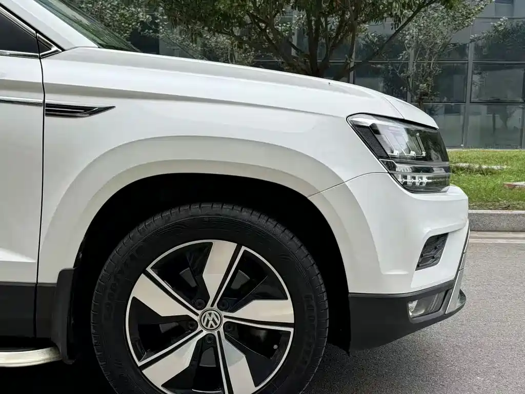 Volkswagen Tharu 2020