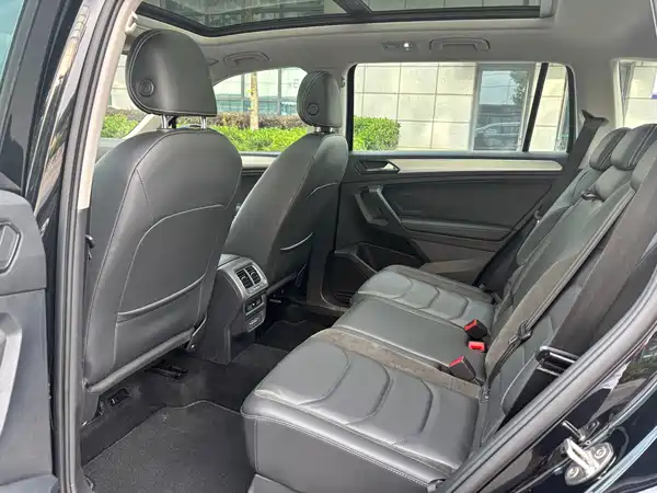 Volkswagen Tiguan L 2021
