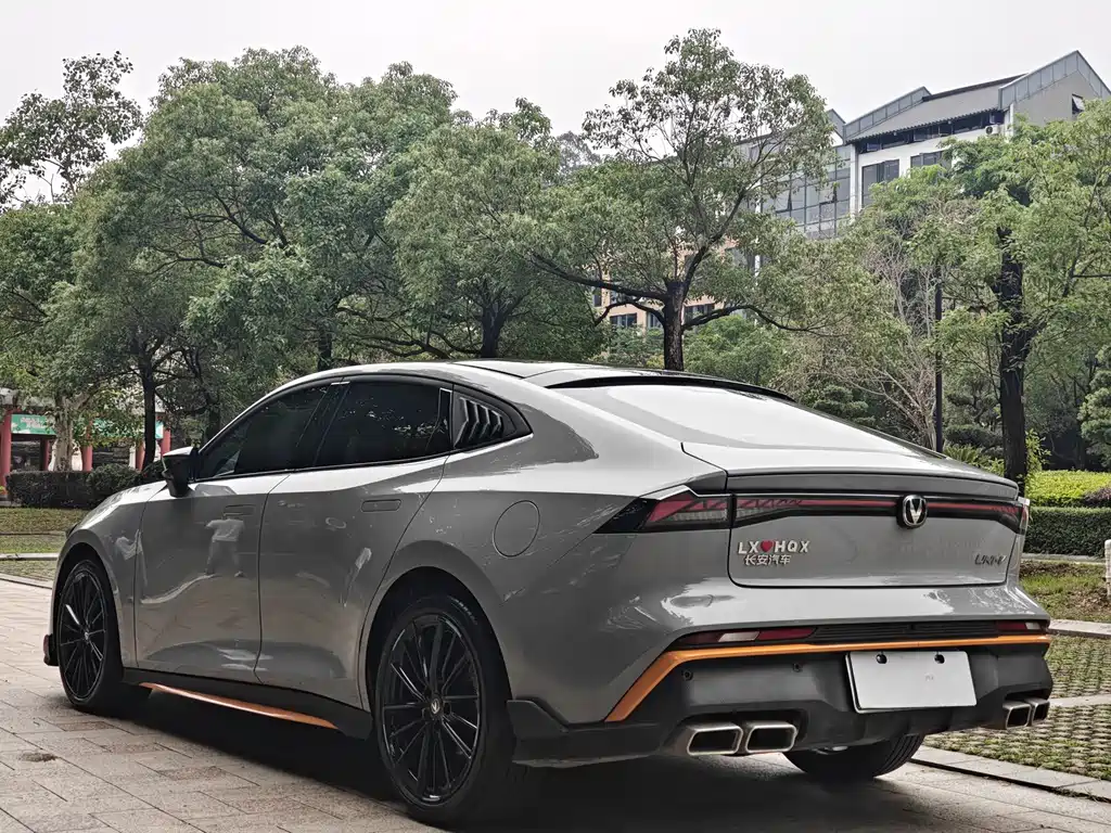 Changan UNI-V 2024 — фото 14