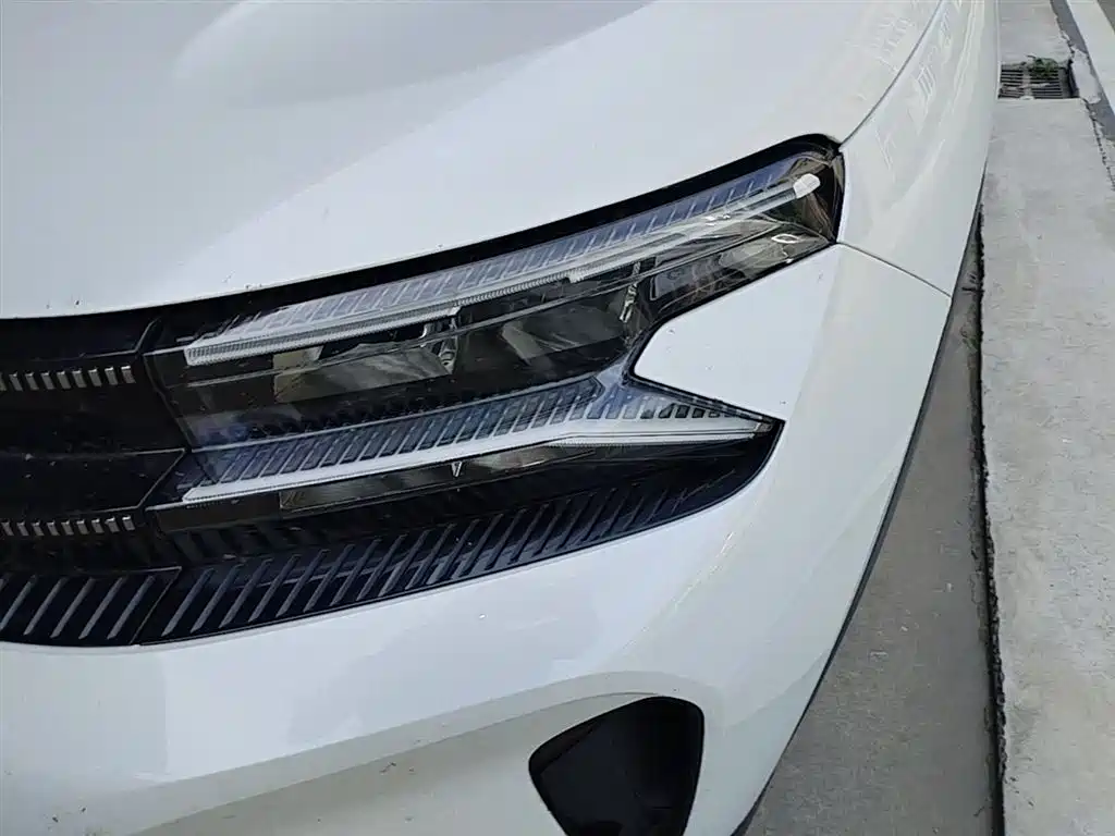 Citroen C5 AIRCROSS 2022 — фото 24