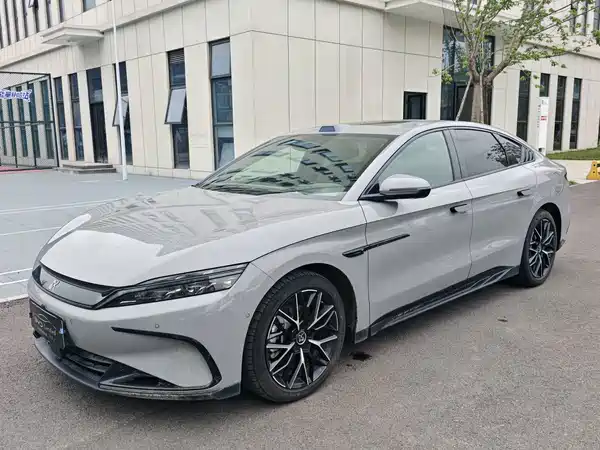 BYD Han 2025