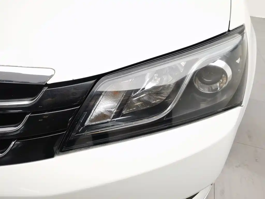 Geely Emgrand 2016