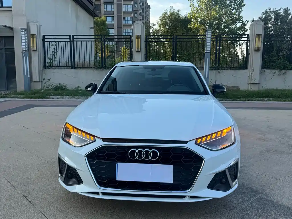 Audi A4L 2022
