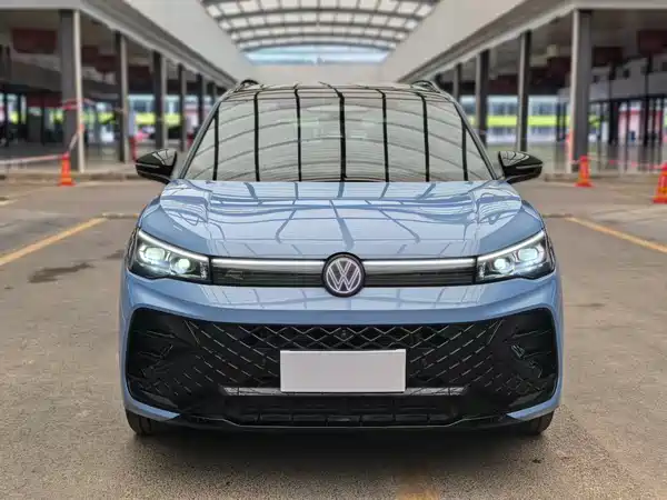 Volkswagen Tiguan L 2024