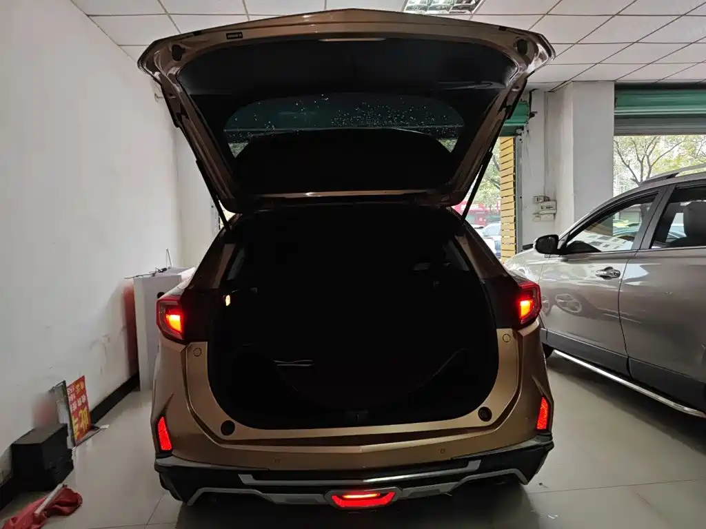 Acura CDX 2017 — фото 15