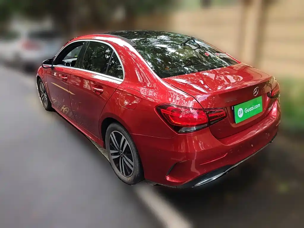 Mercedes-Benz A-Class 2020 — фото 16