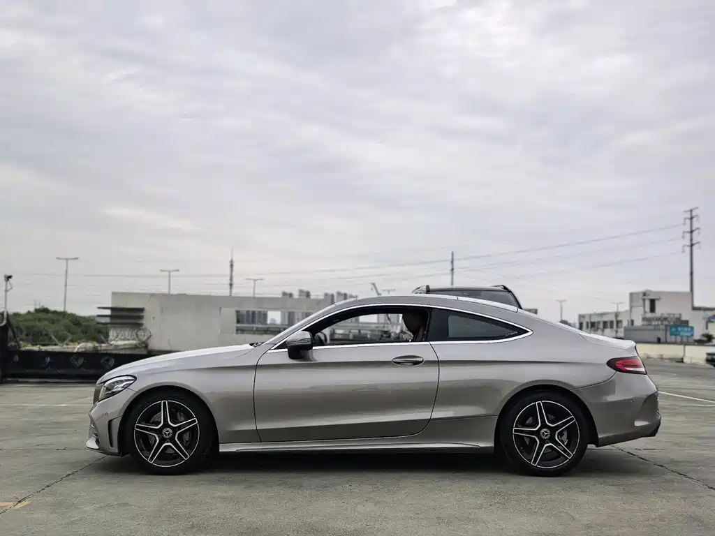 Mercedes-Benz C-Class 2019 — фото 5