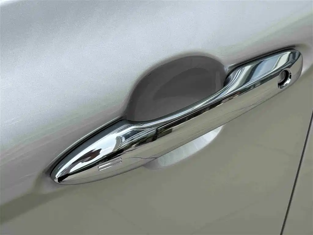 Toyota Camry 2024 — фото 14