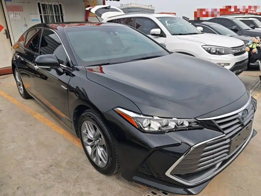 Toyota Avalon 2021