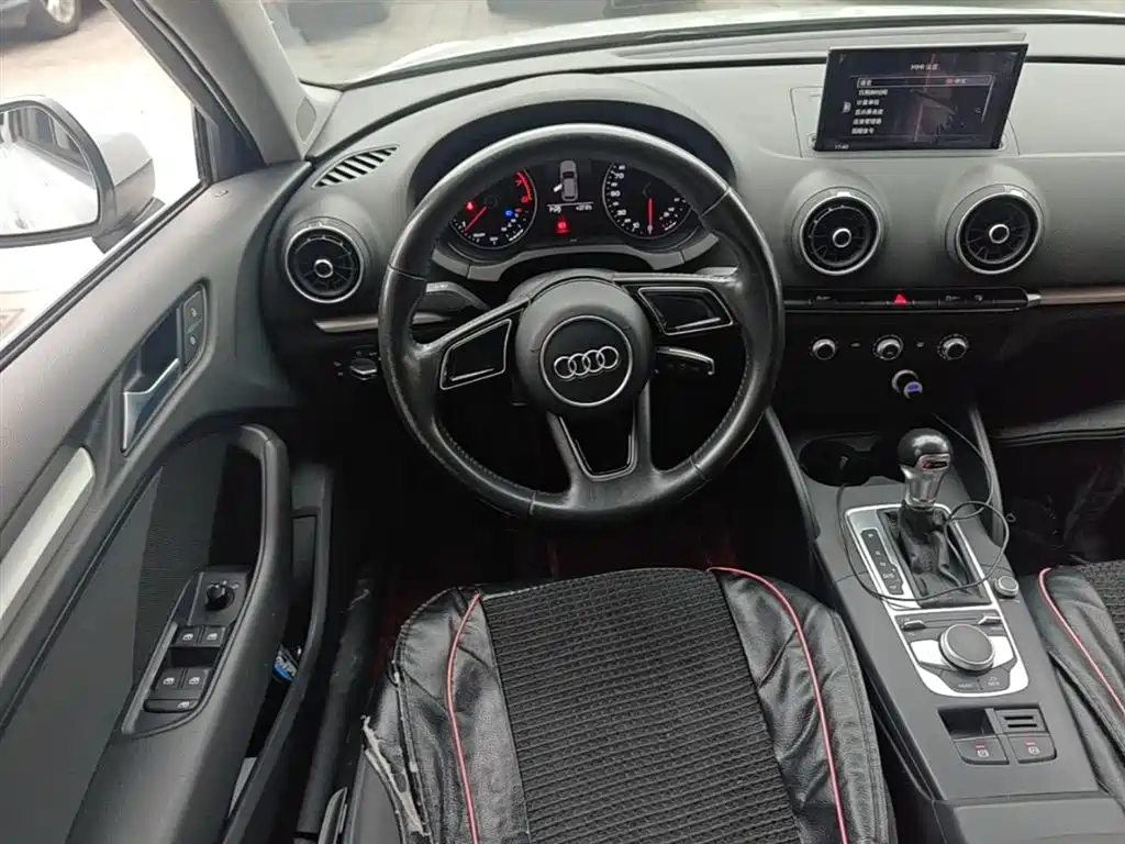 Audi A3 2017 — фото 11