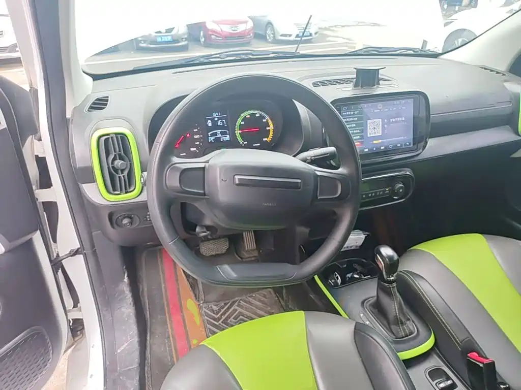 Roewe Clever 2022