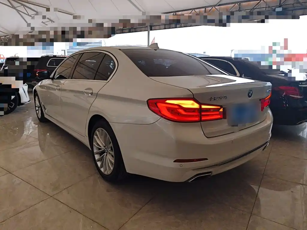 BMW 5 Series 2020