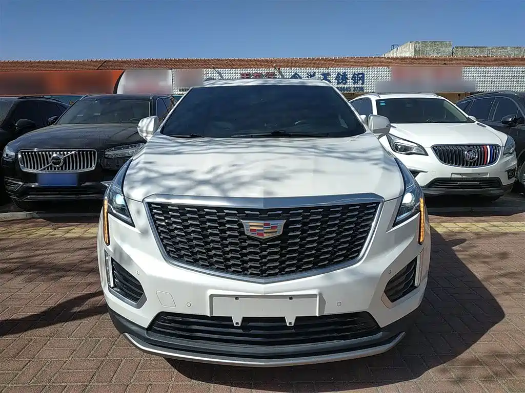 Cadillac XT5 2022 — фото 3