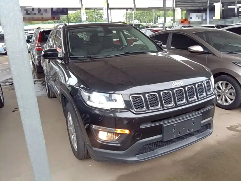 Jeep Compass 2019 — фото 4