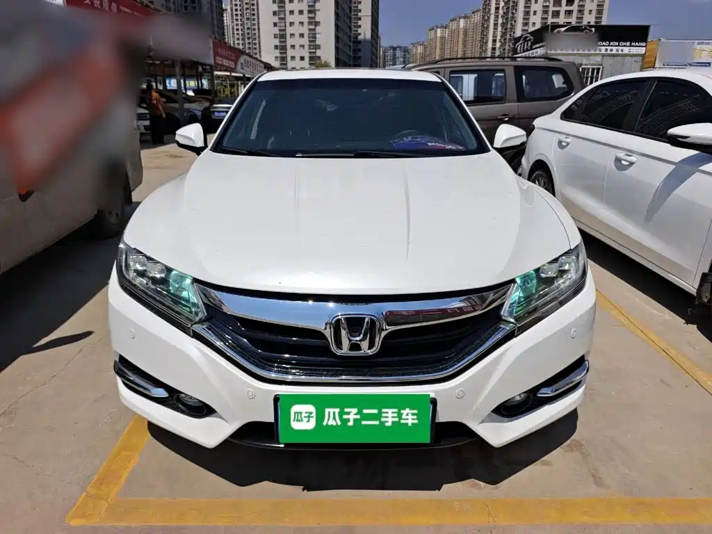Honda Spirior 2016 — фото 3