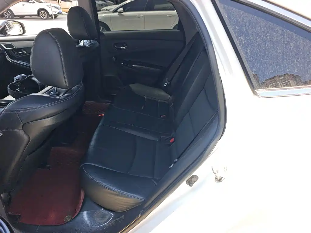 Honda Spirior 2016 — фото 17