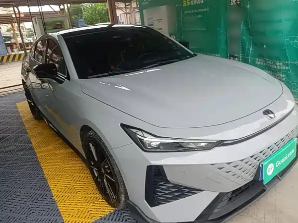 Changan UNI-V 2025