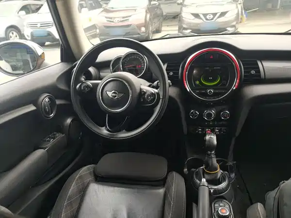 MINI 2017