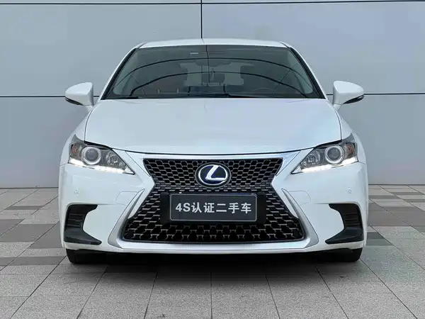Lexus CT 2017