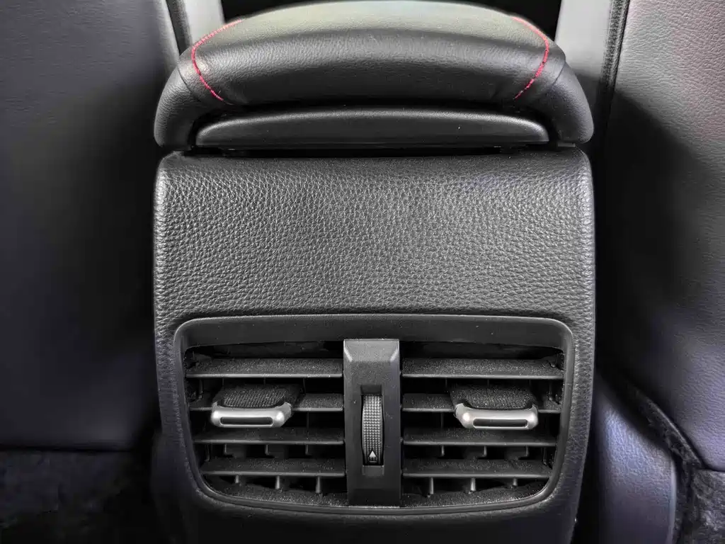 Toyota Levin 2023 — фото 19