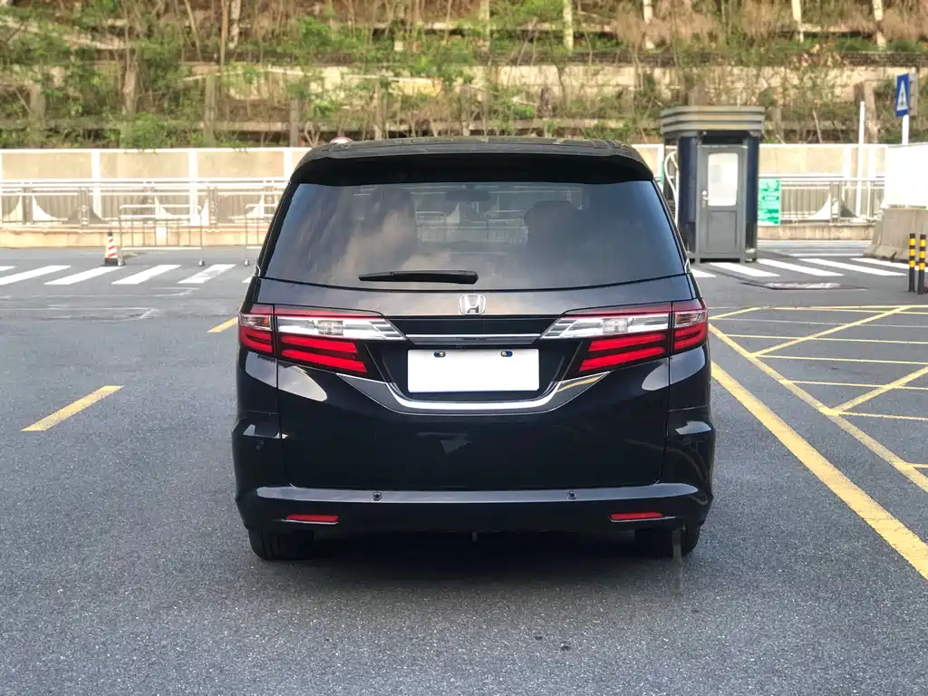 Honda Odyssey 2019 — фото 5