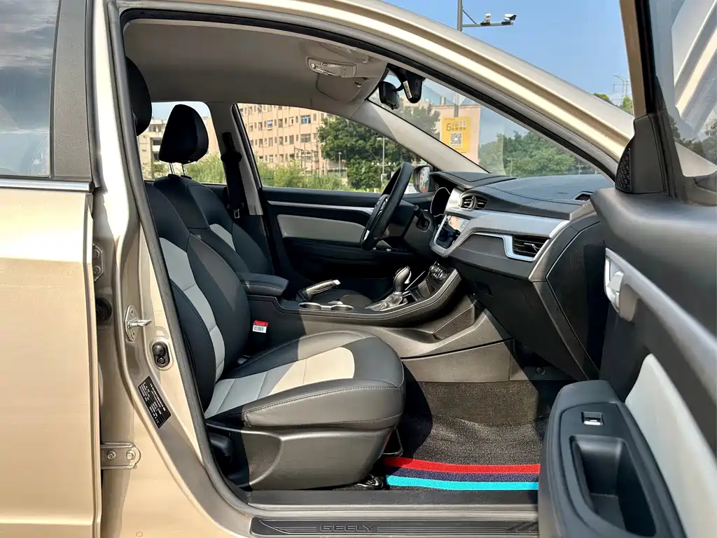 Geely Vision 2021 — фото 17