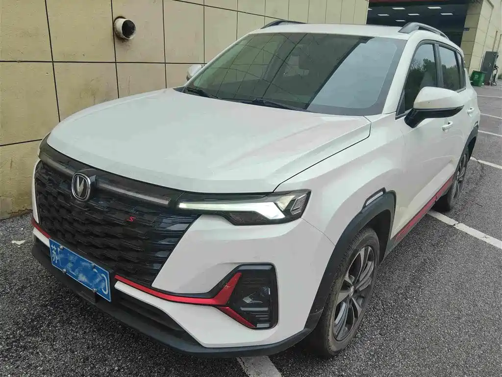 Changan CS35PLUS 2023 — фото 1