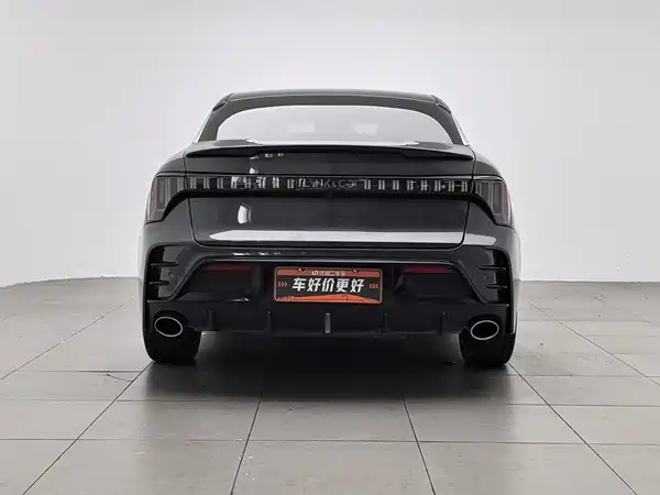 Lynk & Co 03 2023