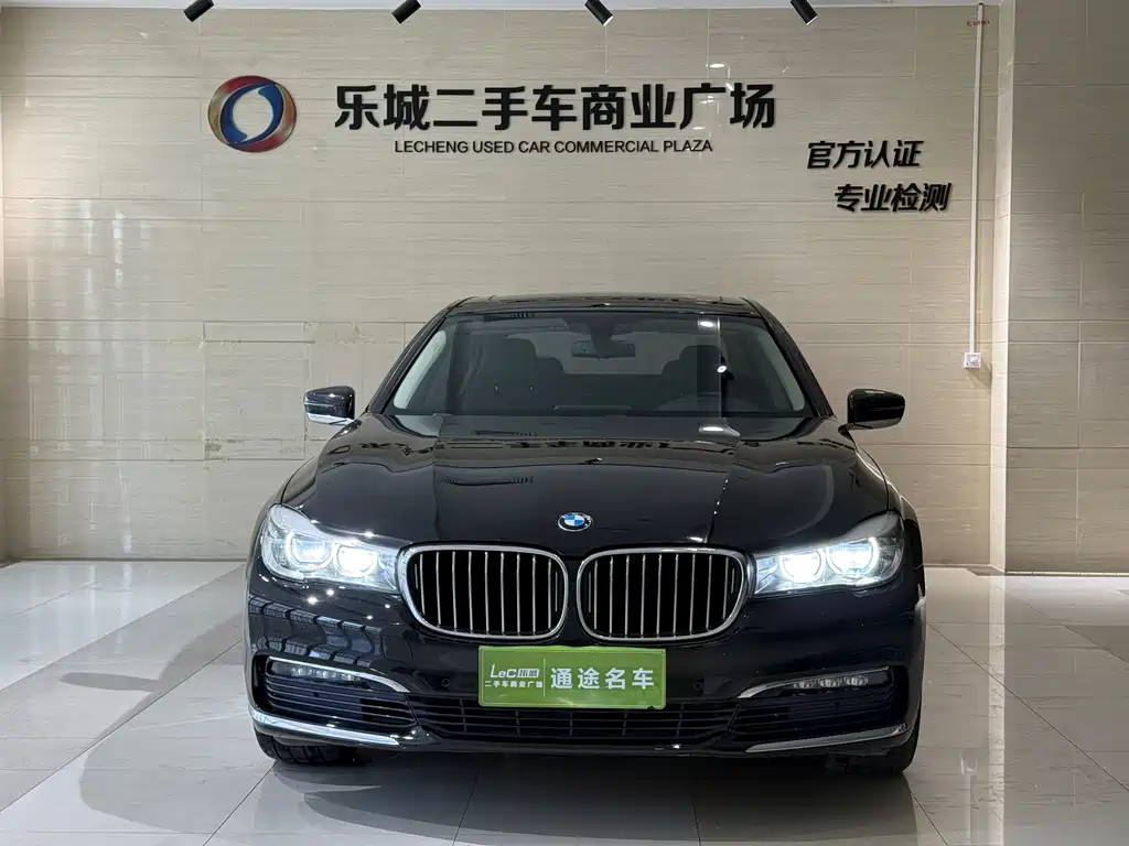 BMW 7 Series 2016 — фото 2