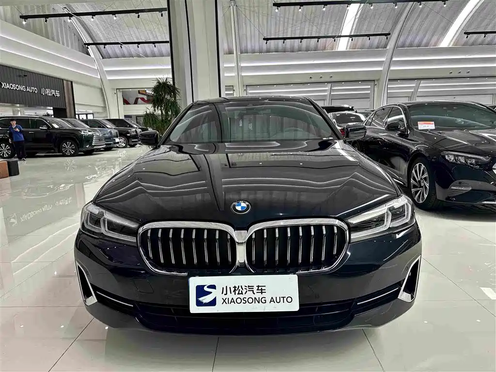 BMW 5 Series 2024