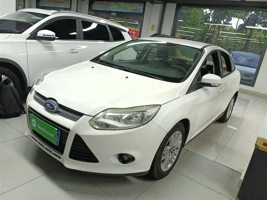 Ford Focus 2015 — фото 2