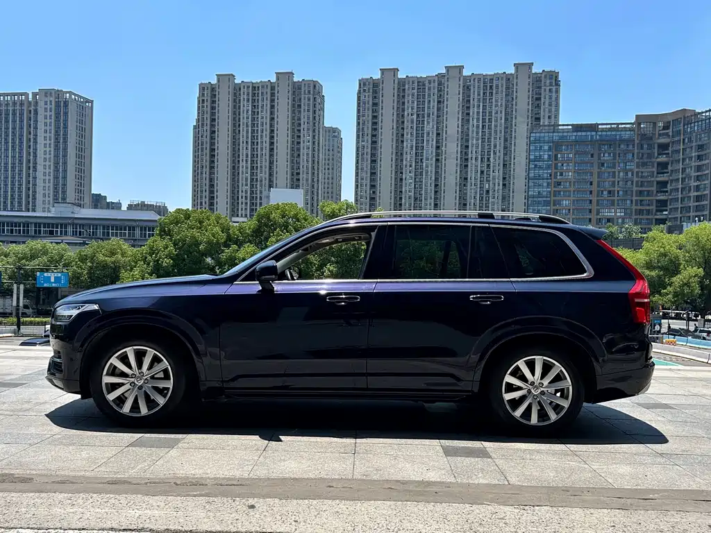 Volvo XC90 2016