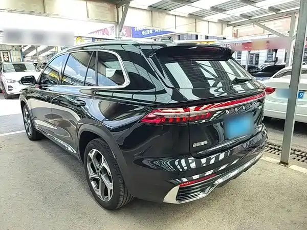 Geely Xingyue L 2025