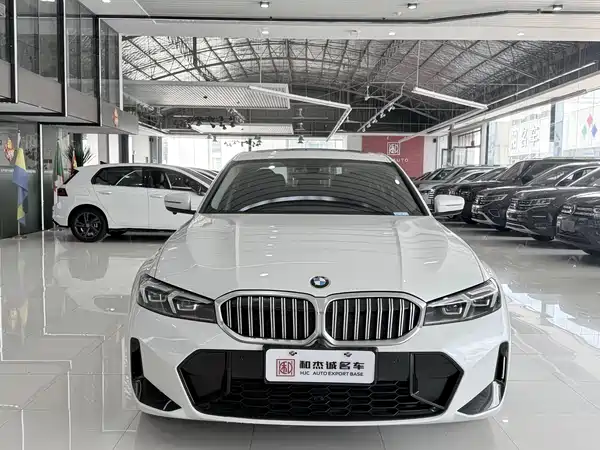 BMW 3 Series 2022