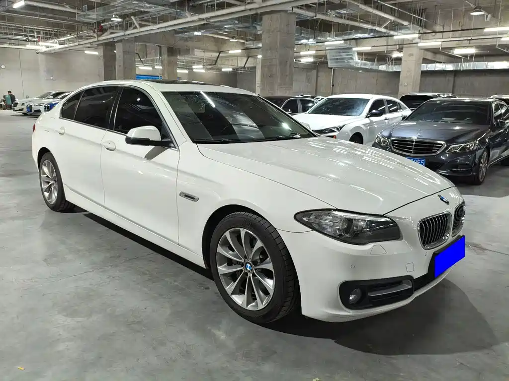 BMW 5 Series 2016