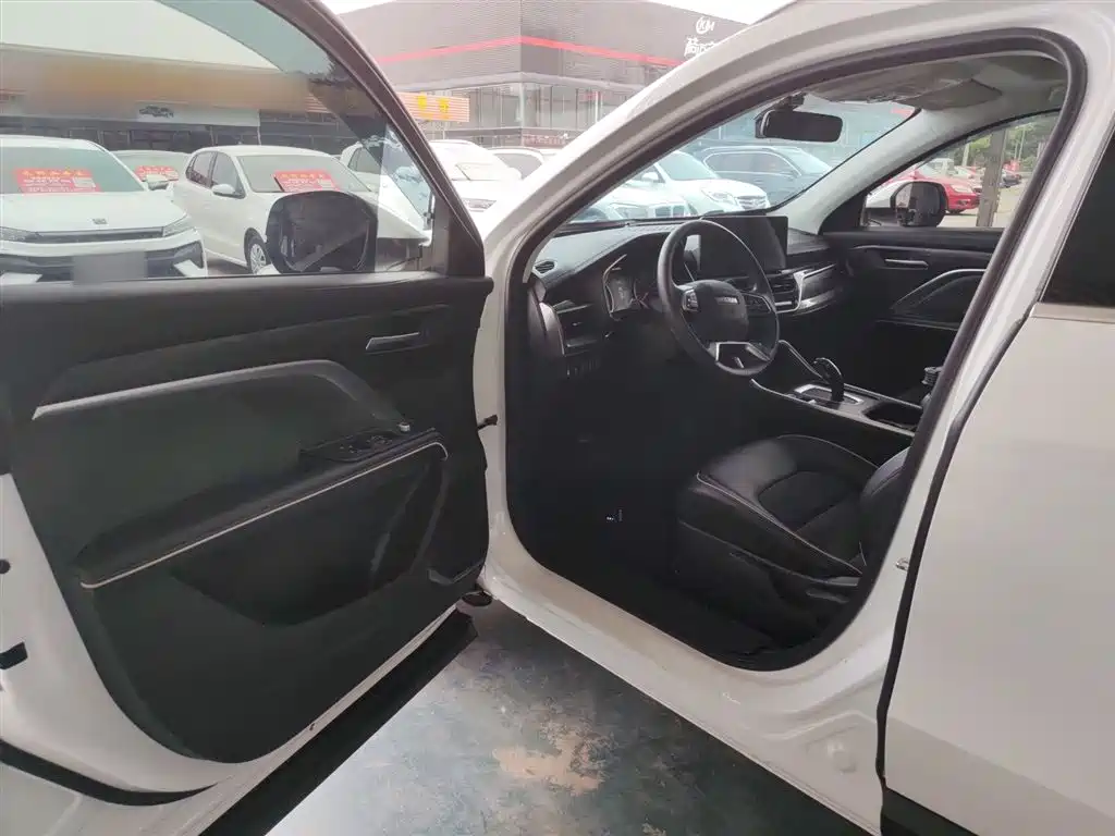 Haval H6 2023 — фото 16