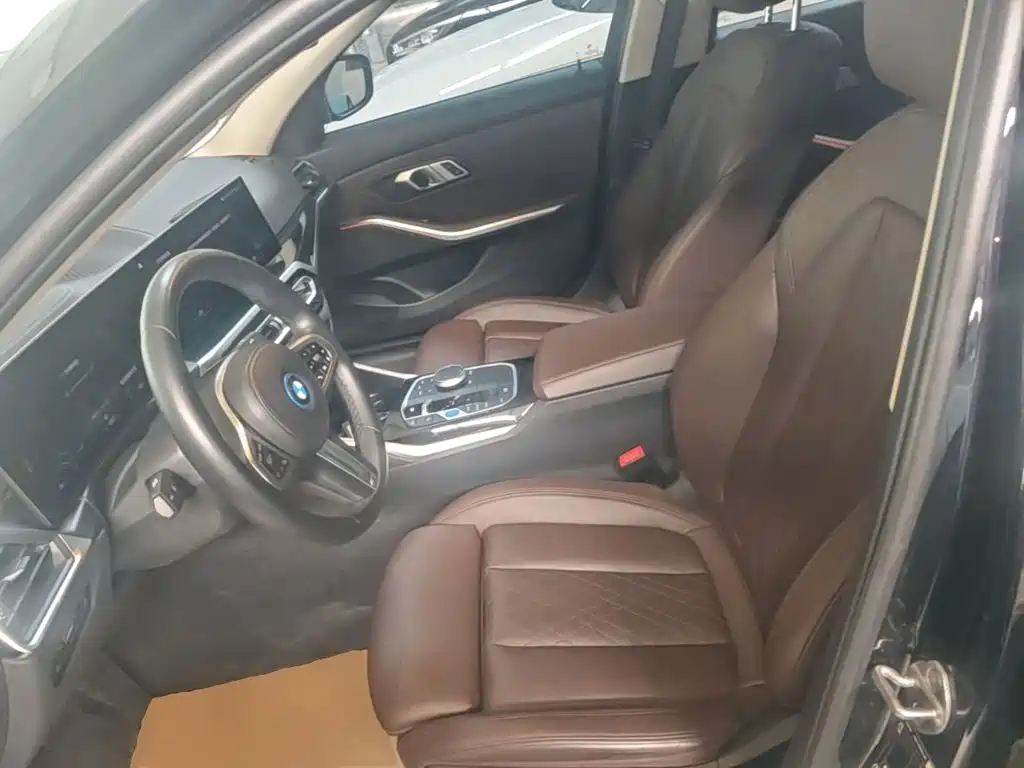 BMW i3 2023 — фото 15