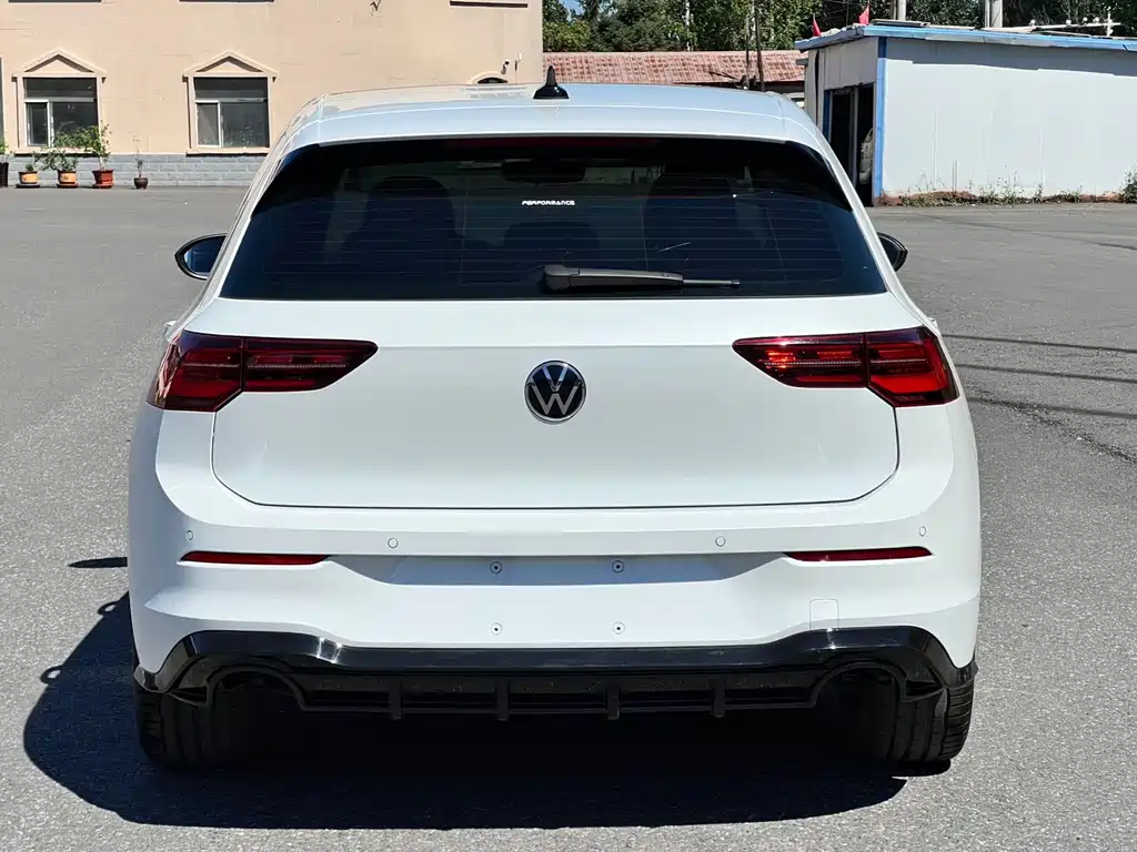 Volkswagen Golf 2022