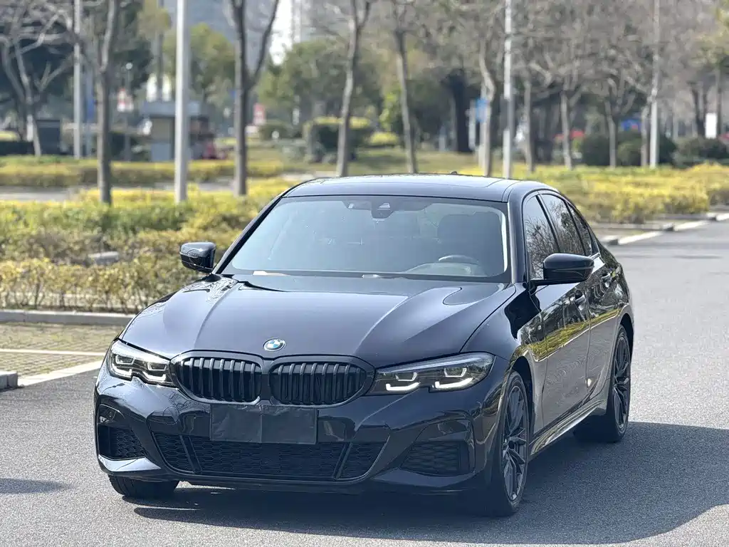 BMW 3 Series 2022
