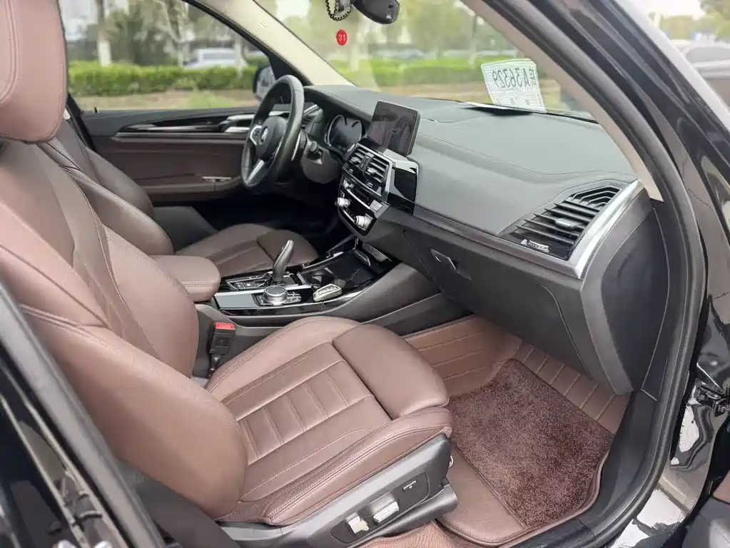 BMW X3 2019 — фото 17