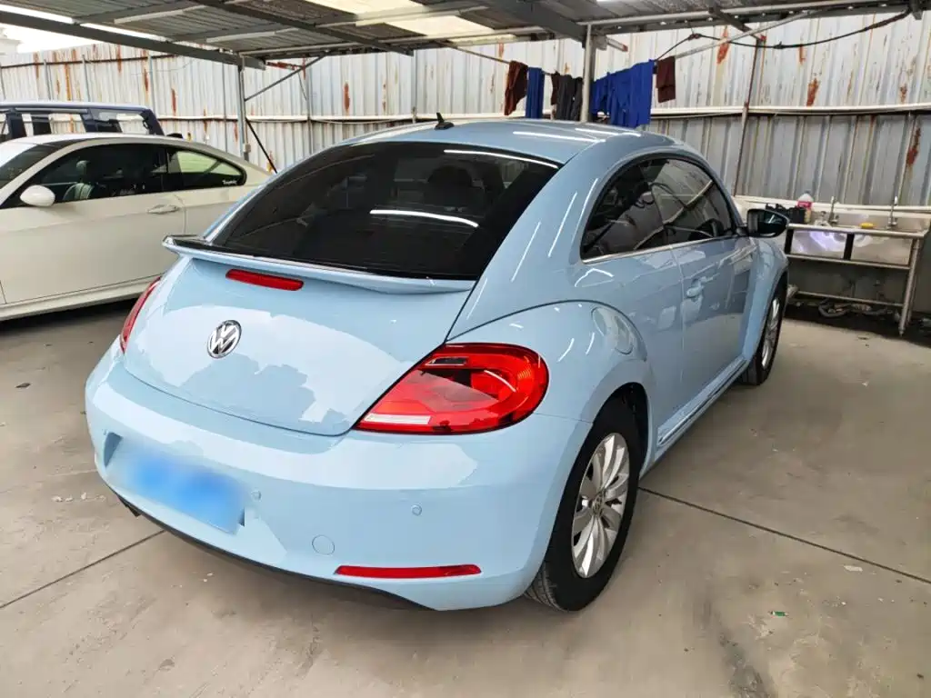 Volkswagen Beetle 2014
