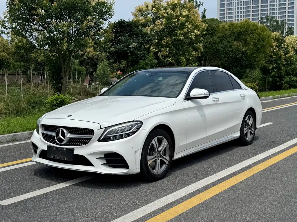 Mercedes-Benz C-Class 2018